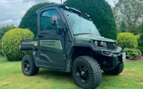 john-deere-gator-xuv835m.jpg